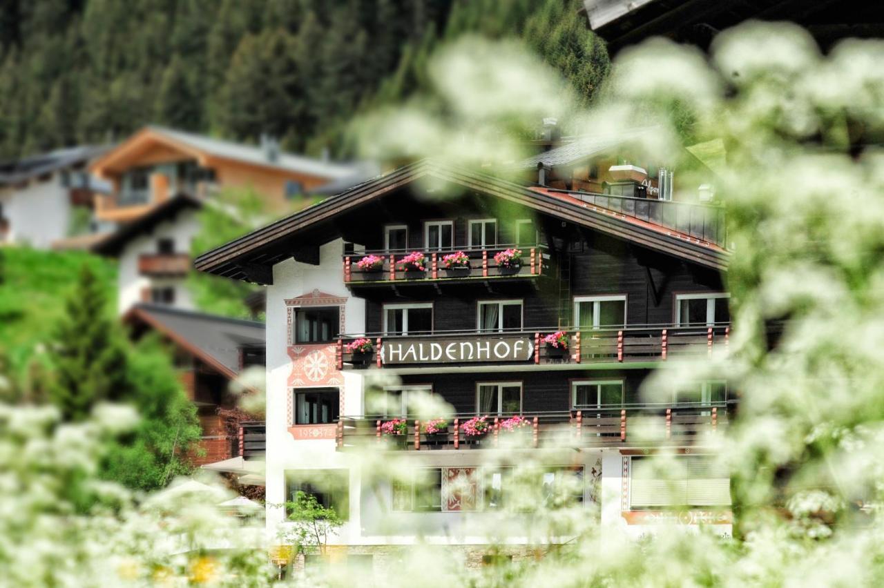 Haldenhof Hotel Lech am Arlberg Bagian luar foto