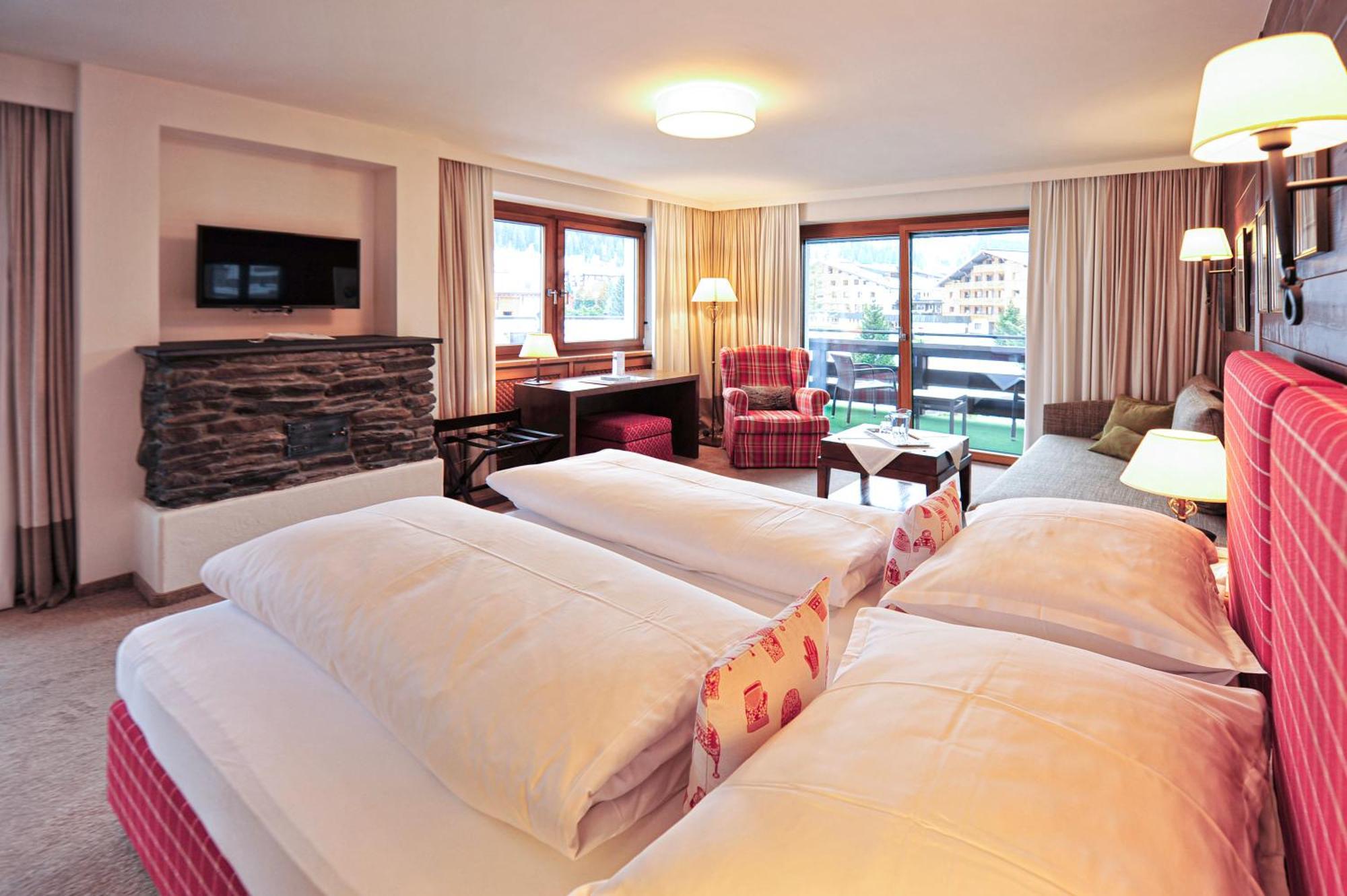 Haldenhof Hotel Lech am Arlberg Bagian luar foto