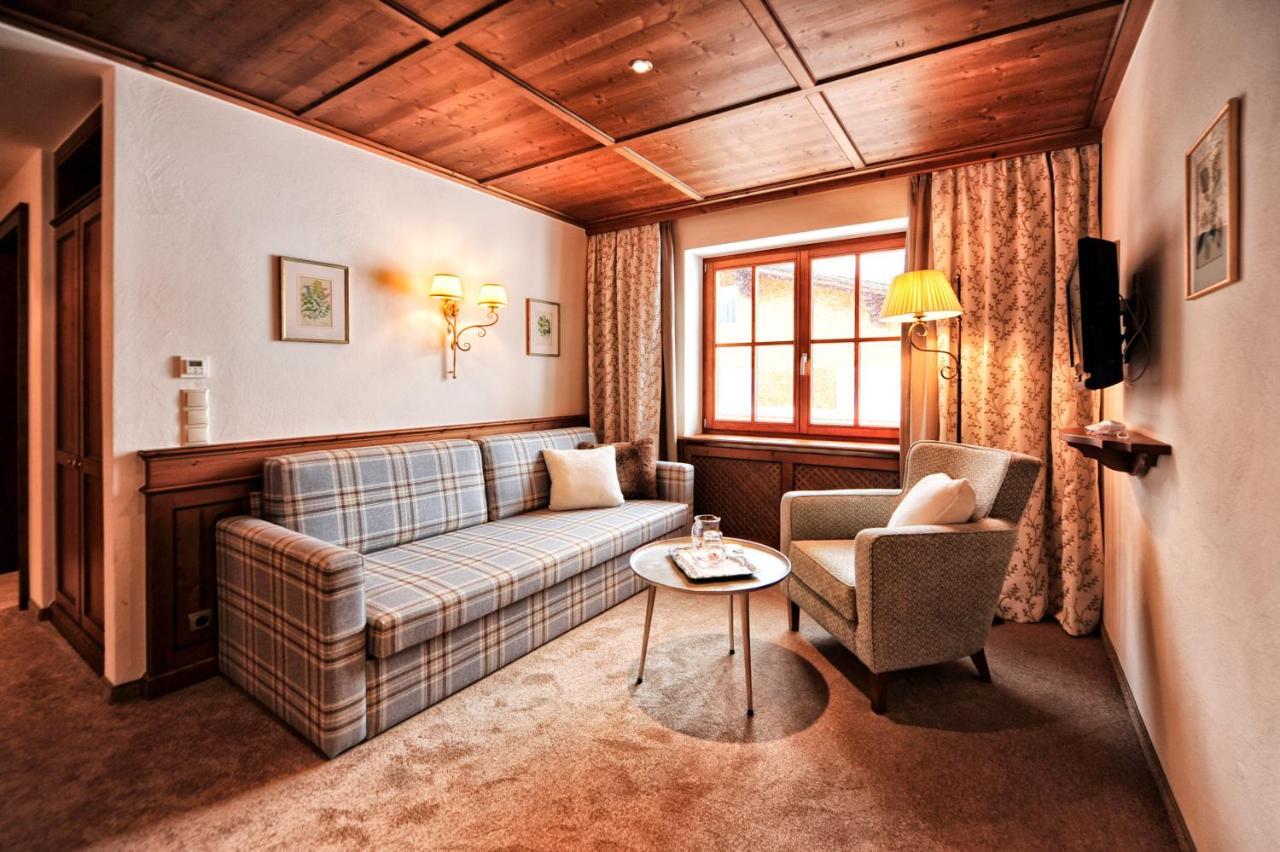 Haldenhof Hotel Lech am Arlberg Bagian luar foto